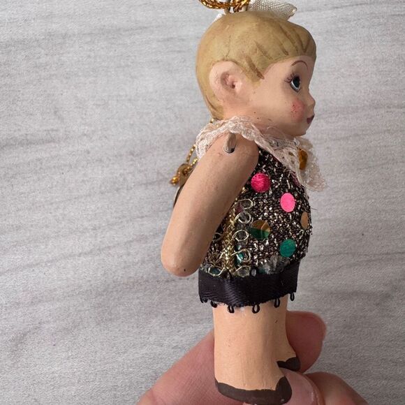 Katherine’s Collection 2003 Victorian Doll Vintage Ornament - Picture 4 of 5